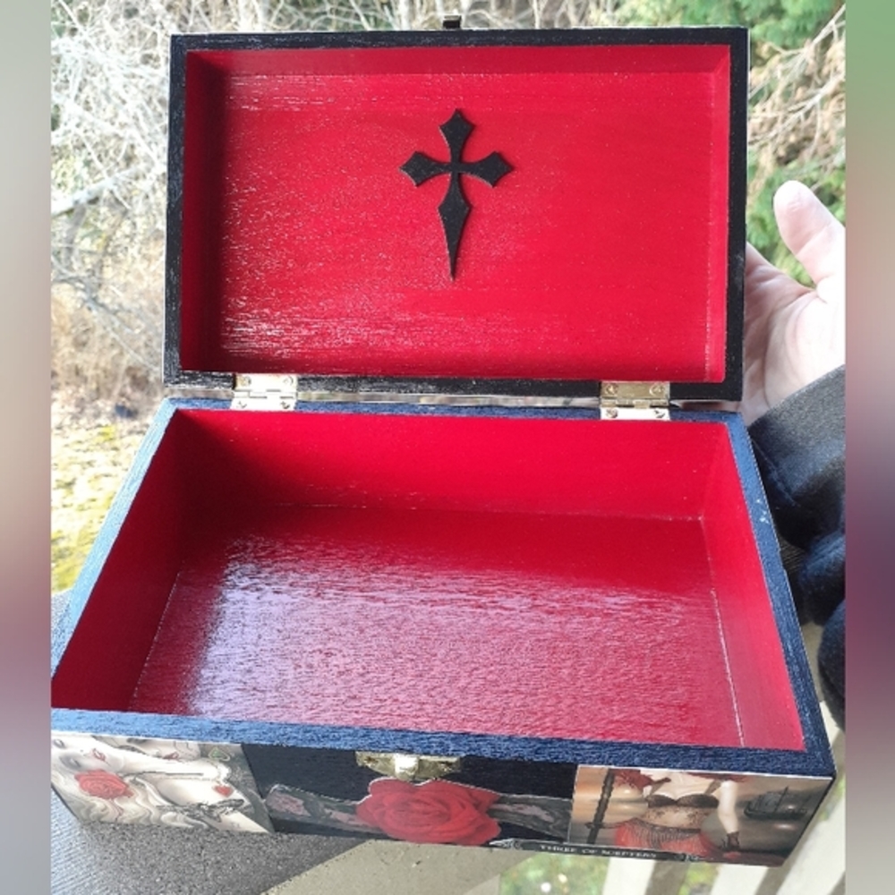 Tarot Box (Handmade) - Picture 7 of 10